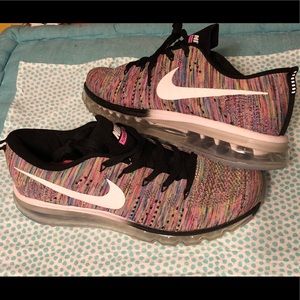 Nike Flyknit Max athletic shoes